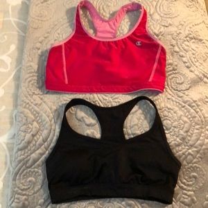 2 sports bras